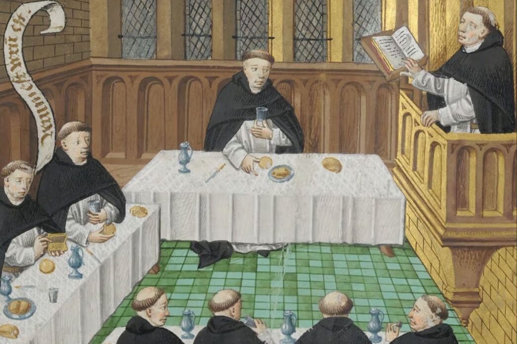 Lejos de la imagen de brutalidad y suciedad que ha perseguido al Medievo durante siglos, las normas de cortesía muestran hasta qué punto la mesa era también un espacio de prestigio, autocontrol y convivencia